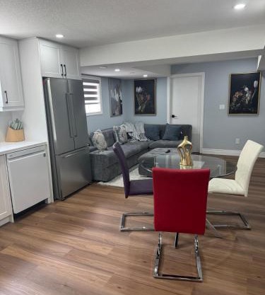 Cozy 2 bedroom basement appt