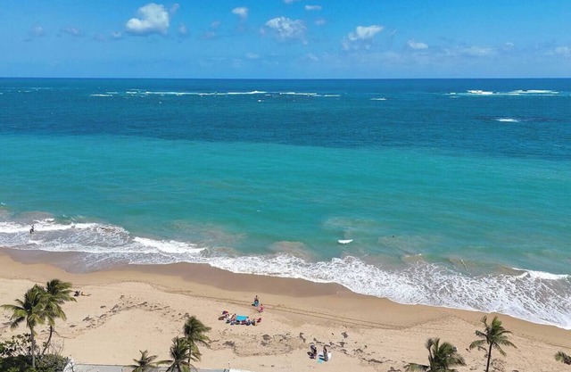 Cozy 2-bedroom cabin in lovely San Juan with WiFi, AC