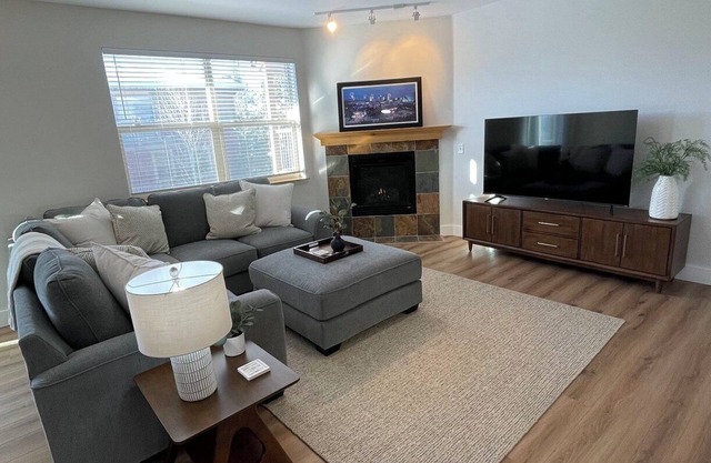 Cozy 2-bedroom condo in fabulous Fraser near Winter Park Ski Resort