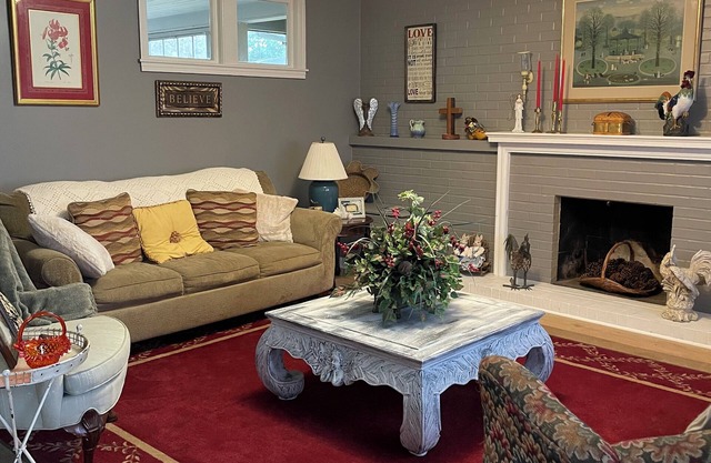 Cozy 2-bedroom studio with WiFi, AC in adorable Waycross