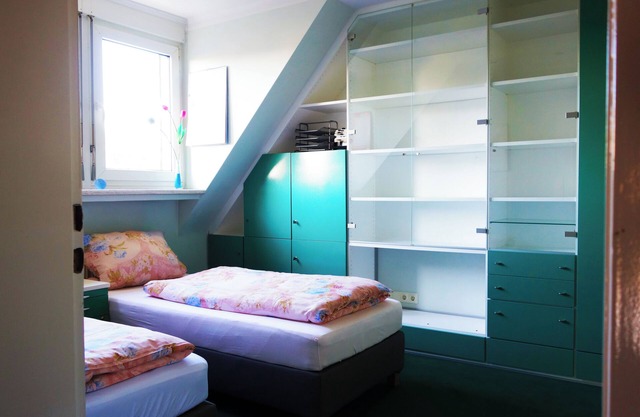 Cozy 2-room apartment in Düsseldorf R10