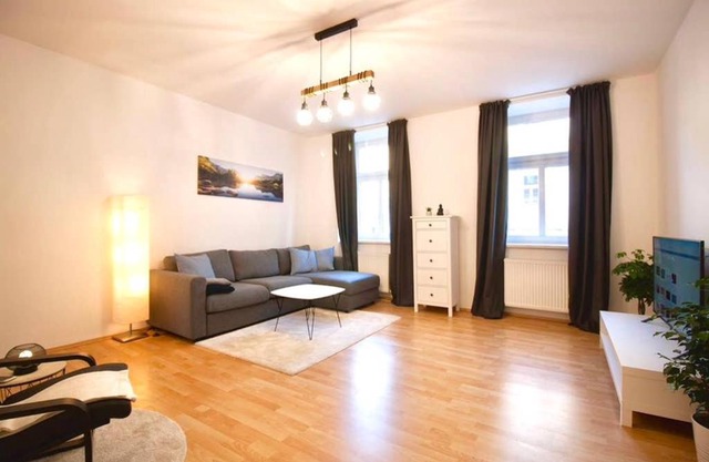 Cozy 2 ROOM APARTMENT - Enjoy Summervibes in Vienna