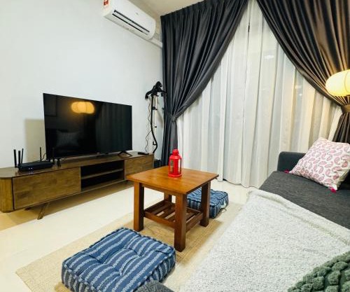 Cozy 2B1R 6pax Condo Forest City 3A-1609