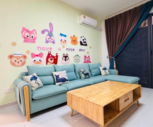 Cozy 2B2R 6pax Condo Forest City C5-1907
