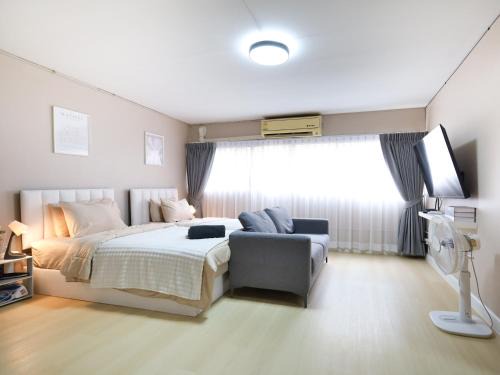 Cozy 2BR for 4 persons, Impact,Wi-Fi & Washer, DMK