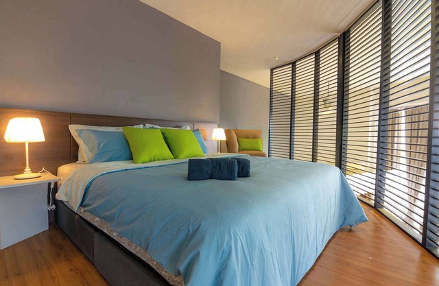 Cozy 2BR Loft in Empire City, Near 1Utama
