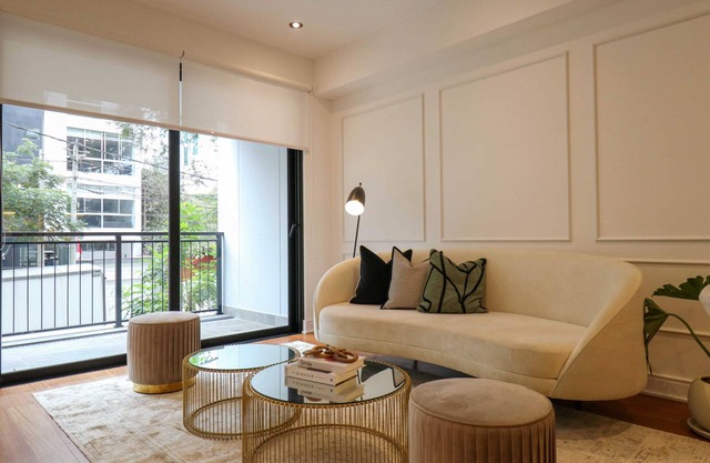 Cozy 2BR with Incredible Balcony in Miraflores