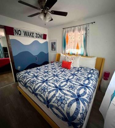 Cozy 3 Bedroom Cabin with Patio, Kids' Playground, and Large Grill