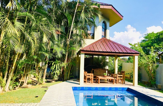 Cozy 3 Bedroom Villa with Private Pool