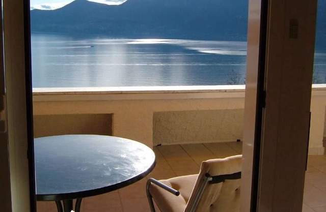Cozy 3-room apartment with breathtaking views of Lake Maggiore