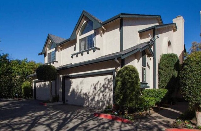 Cozy 3Br/2.5Ba Home in the Heart of Silicon Valley