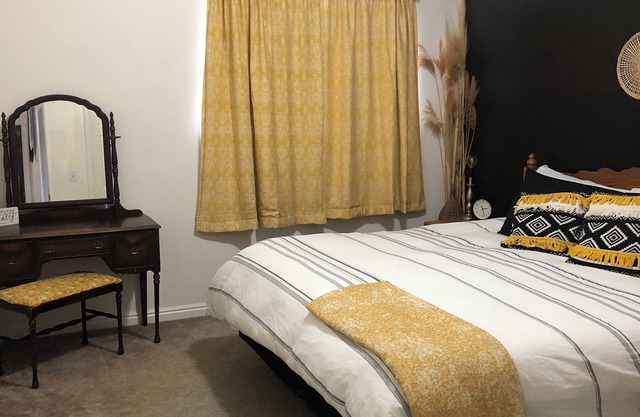 Cozy 4-bedroom house in Pocatello that will fit your stay!