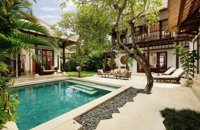 Cozy, 4 Bedroom Villa Walk to Jimbaran Beach