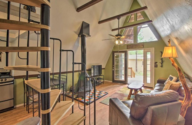 Cozy A-Frame Cabin in Overgaard Pets Welcome