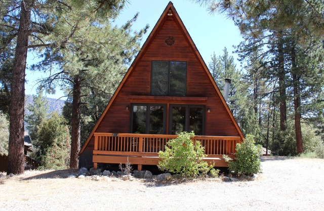 Cozy A-frame Cottage