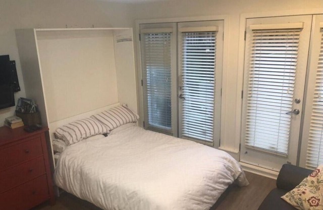 Cozy and chic basement suite on commercial drive