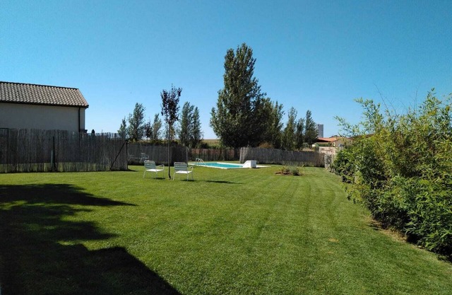 Cozy and equipped 5 seater Country House, Pool, WIFI, 17km from Salamanca