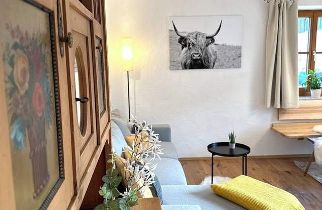 Cozy and family-friendly vacation apartment with terrace and garage.
