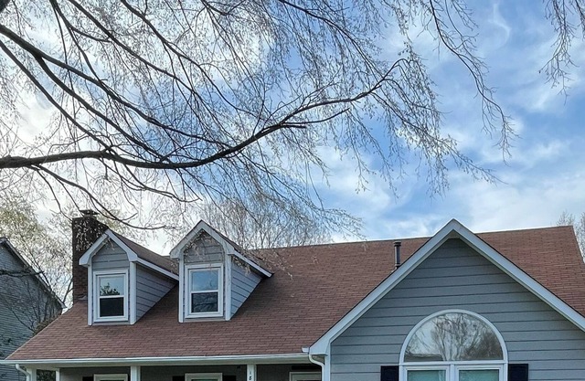 Cozy and quiet 3 bedroom home