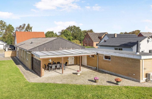 Cozy And Spacious Townhouse In Aars