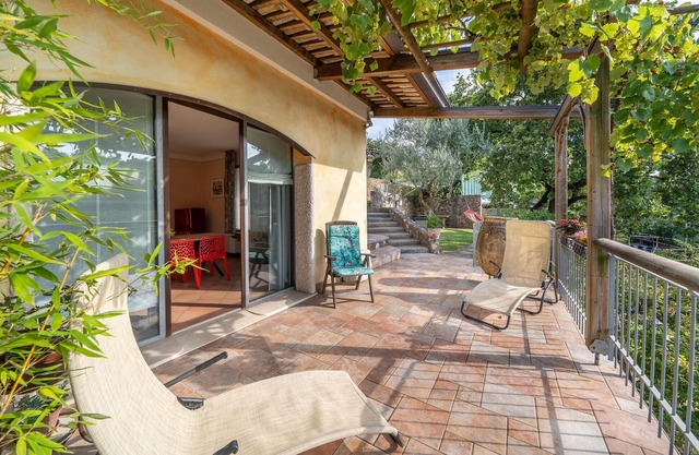 Cozy apartment in Caprino Veronese VR