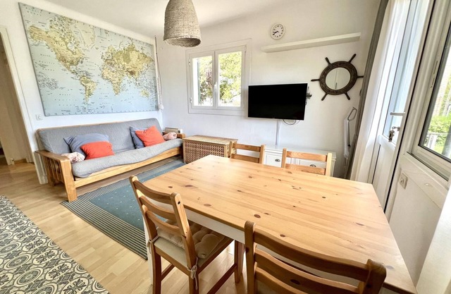 Cozy Apartment 300 M. from Sa Riera Beach, Begur