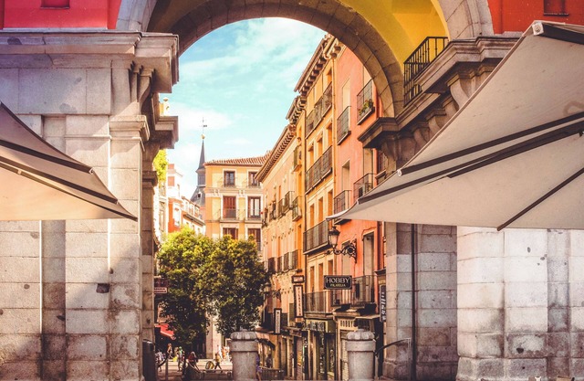 Cozy apartment 5min from the Prado