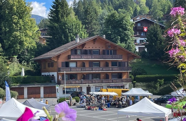 Cozy apartment close to the gondola