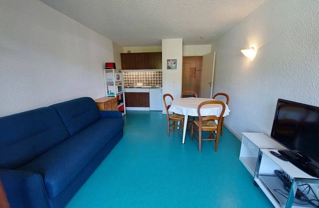 Cozy Apartment in Autrans, Near Village Center, Ski-In/Ski-Out, Sleeps 4