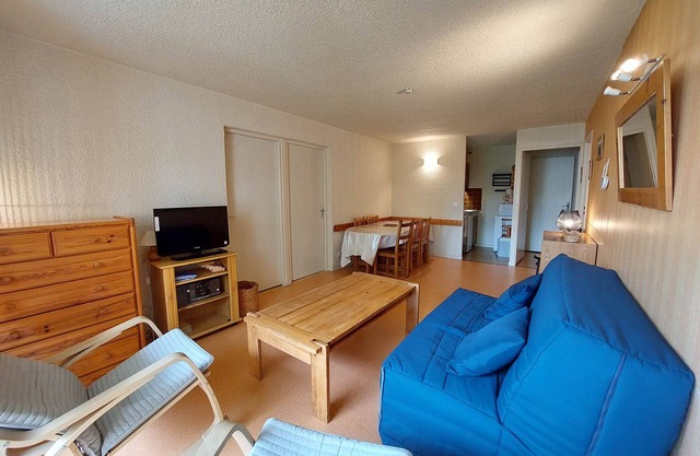 Cozy Apartment in Autrans, 6 Pers, Balcony, Near Ski & Village