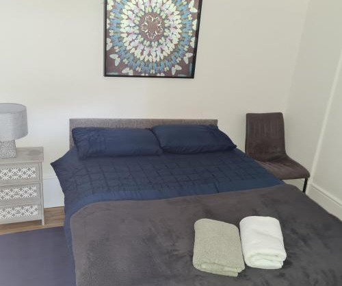 Cozy apartment in Burton town centre