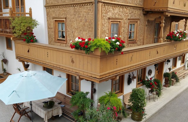 cozy apartment in a central location with internet, parking, balcony