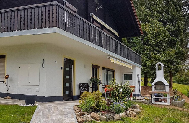 Cozy apartment in Arrach with WiFi