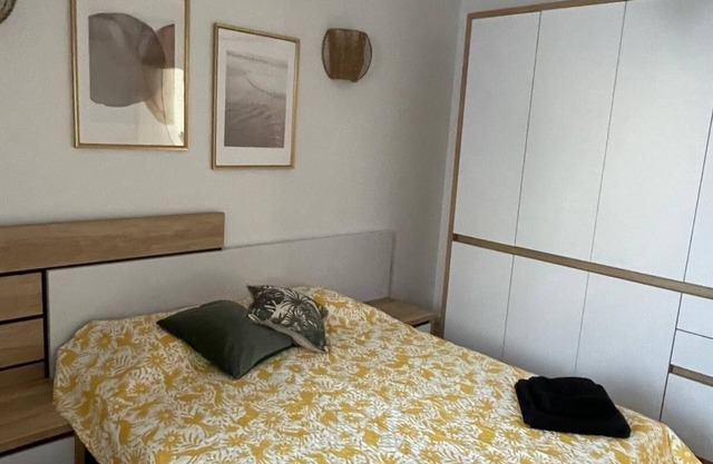 Cozy apartment in charming Tecuci with AC, WiFi