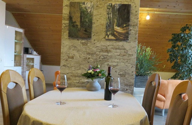 Cozy Apartment in Gerolstein with Garden