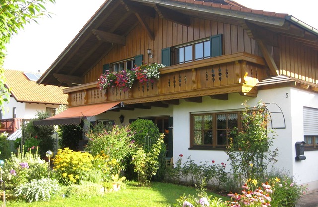 Cozy apartment in the Pfaffenwinkel between Munich u. Garmisch