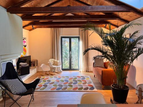 Cozy apartment in the green