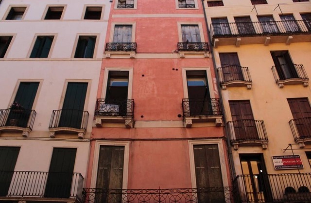 Cozy apartment in the historic center with a view of Piazza dei Signori