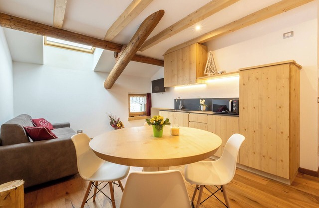 Cozy apartment in Valdidentro with sauna and garden.
