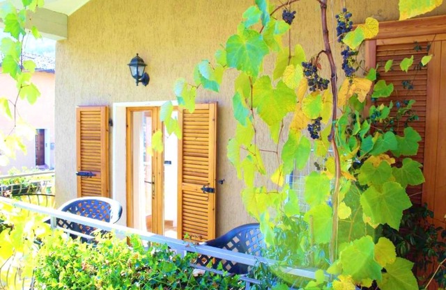 Cozy apartment in Prabione, 30 m², charming balcony