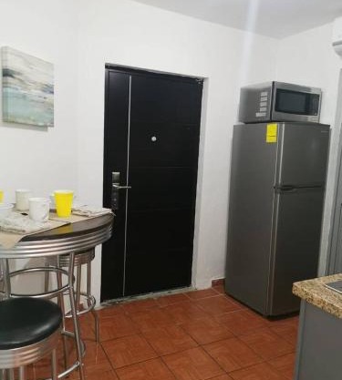 Cozy Apartment Located In a Comercial Area