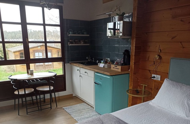 Cozy apartment with a great location.