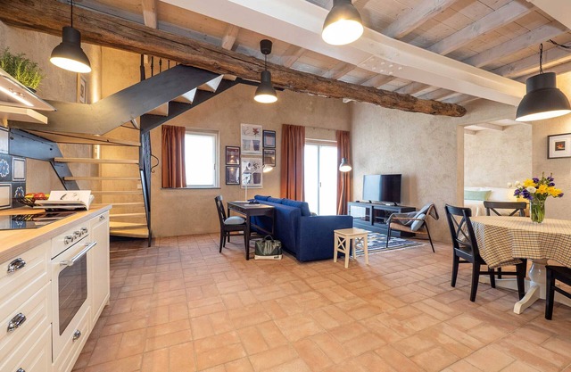 Cozy Apartment with Loft in Restored Farmhouse
