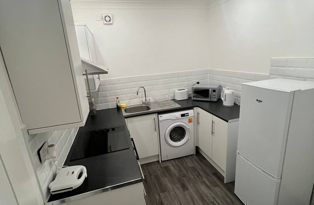 Cozy apartments located just 10 minutes from Liverpool Anfield Stadium.