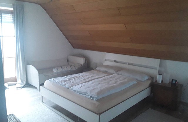 Cozy attic apartment on the Lech and Kuhsee recreation area