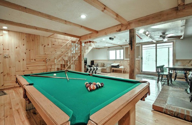Cozy Bartlett Townhome Less Than 3 Mi to Attitash Mountain