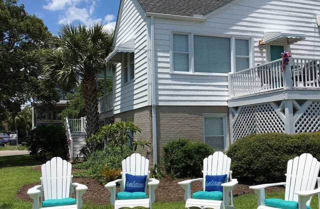 Cozy Beach Cottage on South Harbor Island, Water Views, Wrightsville Beach, NC