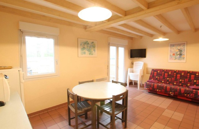 Cozy Beachside Cottage with Terrace, BBQ, and Parking - Pet Friendly!
