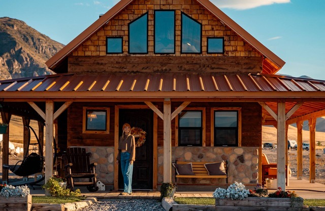 COZY Cabin for Couple Getaways-4 min to Hot Springs-Central to Utah's Mighty 5