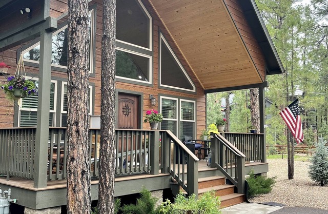 Cozy Cabin in Pinetop Lakes Country Club